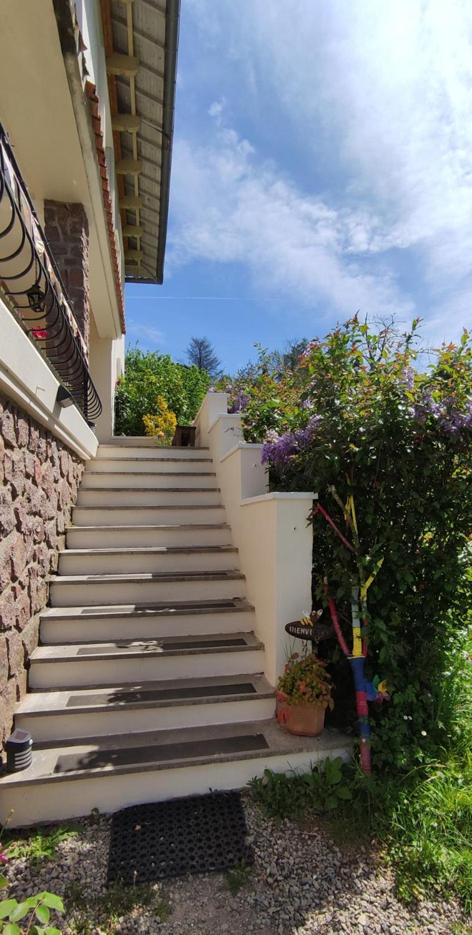 13 Bees Bed & Breakfast Confolens Ngoại thất bức ảnh