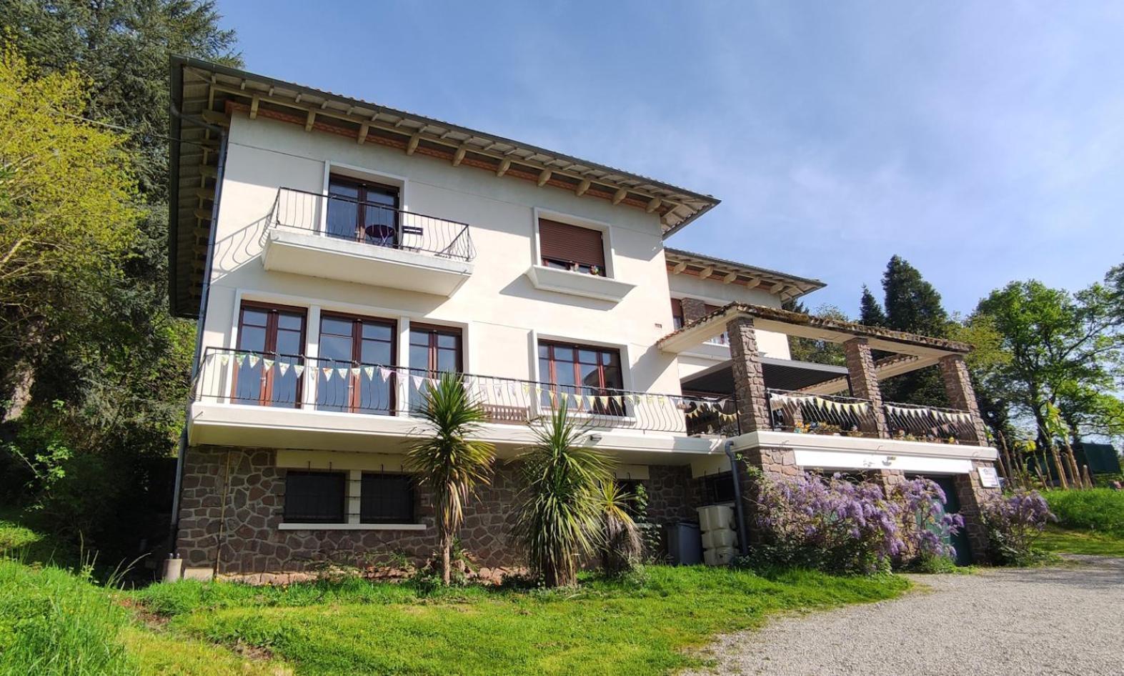 13 Bees Bed & Breakfast Confolens Ngoại thất bức ảnh