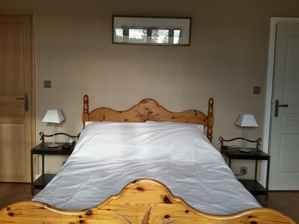 13 Bees Bed & Breakfast Confolens Ngoại thất bức ảnh