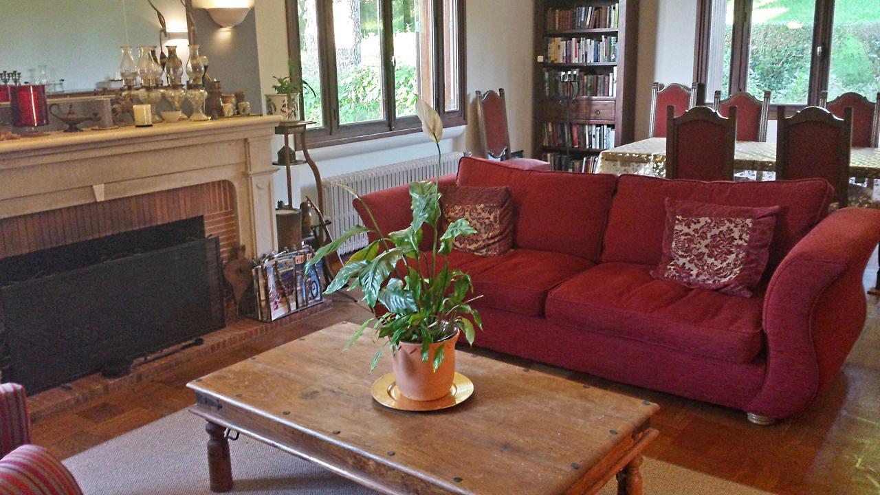 13 Bees Bed & Breakfast Confolens Ngoại thất bức ảnh