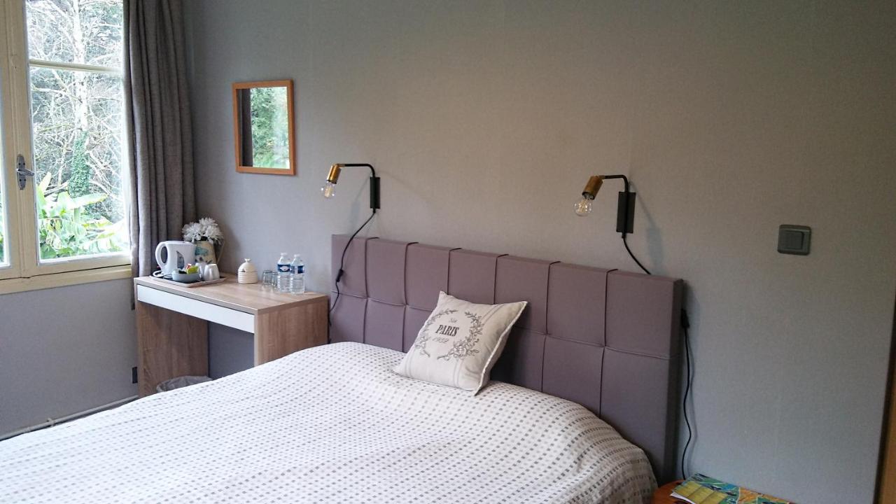 13 Bees Bed & Breakfast Confolens Ngoại thất bức ảnh